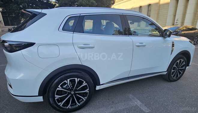 Changan CS 55 Plus 2025, 0 km - 1.5 л - Bakı