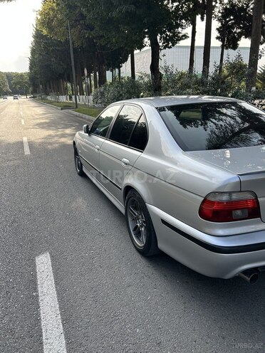 BMW 525 1999, 370,000 km - 2.5 l - Masallı