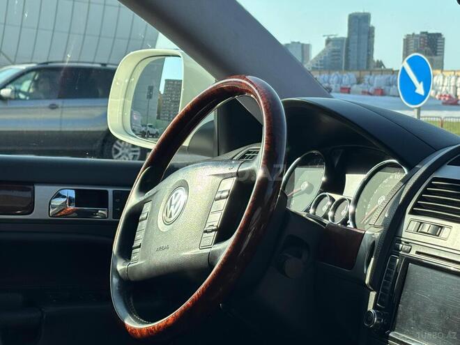 Volkswagen Touareg-8