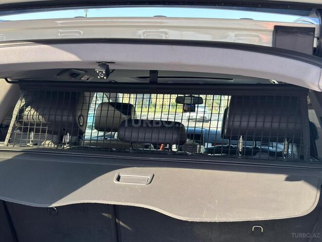 Volkswagen Touareg-17
