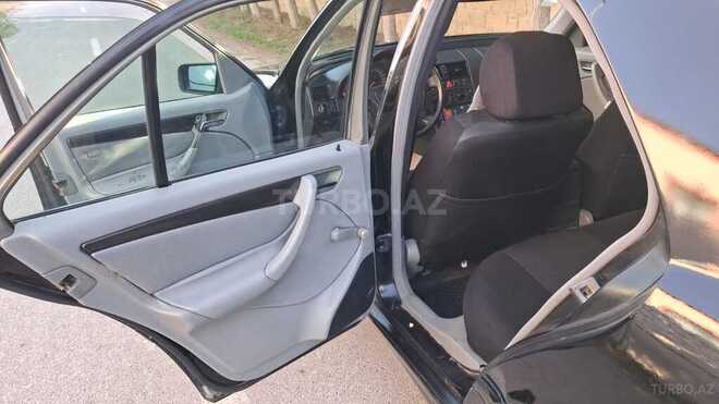 Mercedes C 240 2000, 326,143 km - 2.4 л - Bakı