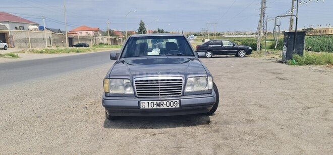 Mercedes E 250 1994, 519,000 km - 2.5 l - Bakı