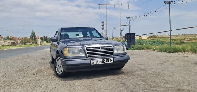Mercedes E 250 1994, 519,000 km - 2.5 l - Bakı