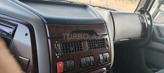 DAF 105 XF 2011, 1,020,000 km - 13.0 l - Qazax