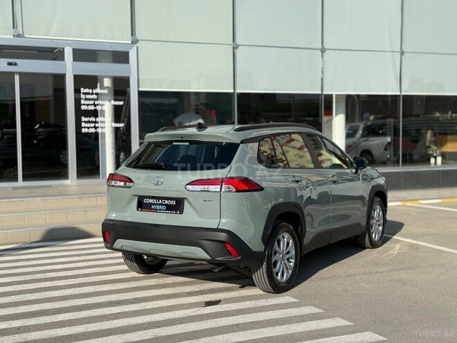 Toyota Corolla Cross-4