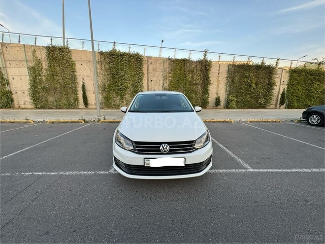 Volkswagen Polo-1