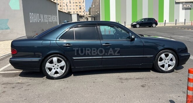 Mercedes E 270 1999, 469,000 km - 2.7 l - Sumqayıt