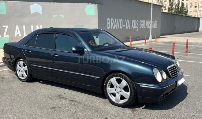 Mercedes E 270 1999, 469,000 km - 2.7 l - Sumqayıt