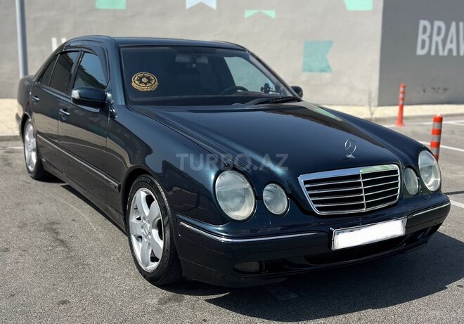 Mercedes E 270 1999, 469,000 km - 2.7 l - Sumqayıt
