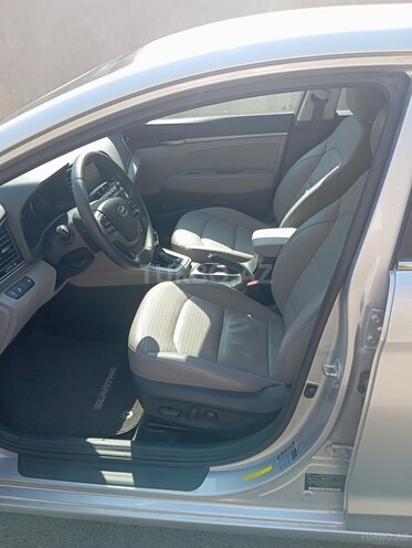 Hyundai Elantra 2016, 190,000 km - 2.0 l - Bakı