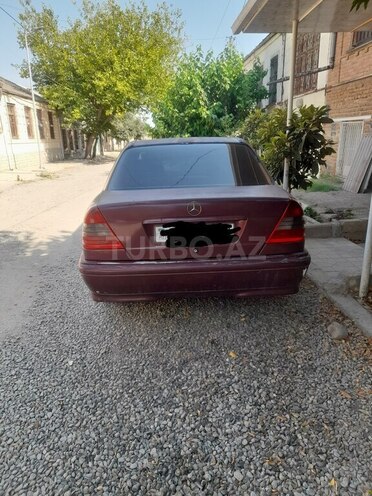 Mercedes C 220 1997, 465,852 km - 2.2 л - Gəncə