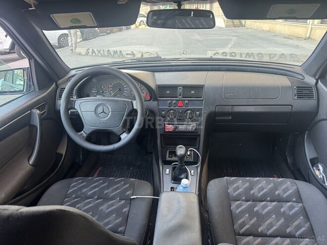 Mercedes C 200 1998, 215,555 km - 2.0 л - Bakı