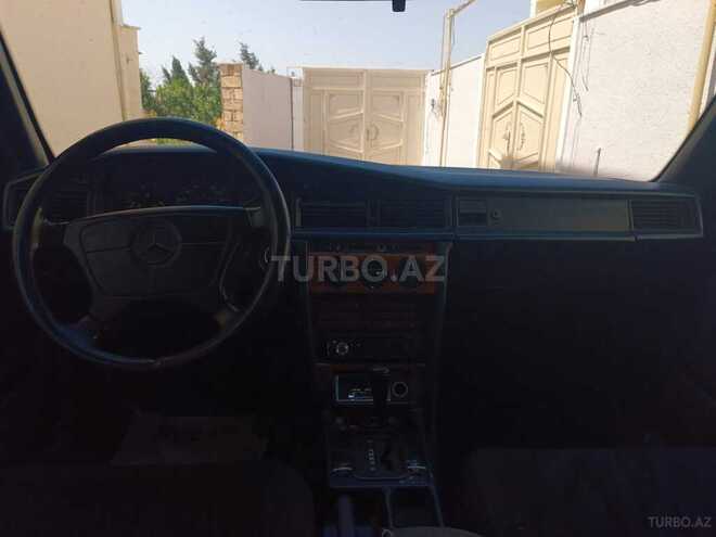 Mercedes 190 1993, 286,500 km - 2.0 л - Bakı