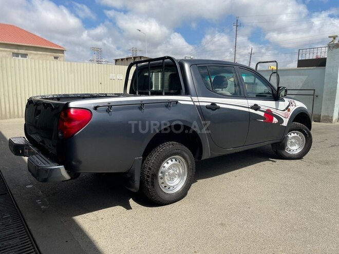 Mitsubishi L200 2008, 511,000 km - 2.5 л - Bakı