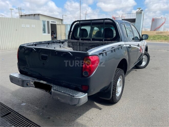 Mitsubishi L200 2008, 511,000 km - 2.5 л - Bakı