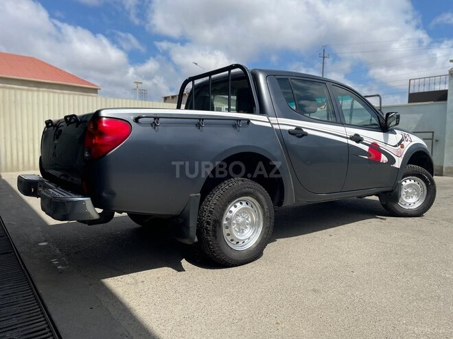 Mitsubishi L200 2008, 511,000 km - 2.5 л - Bakı