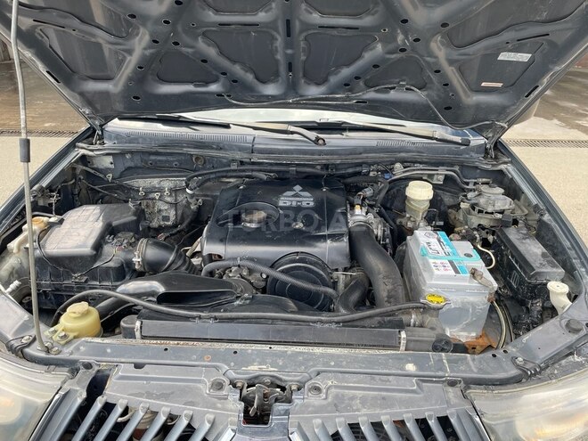 Mitsubishi L200 2008, 511,000 km - 2.5 л - Bakı