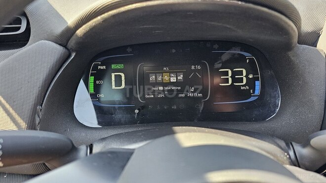 Toyota Aqua 2022, 24,315 km - 1.5 л - Bakı