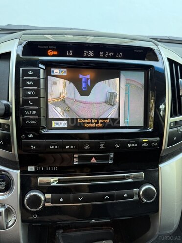 Toyota Land Cruiser 2012, 194,000 km - 4.6 l - Bakı
