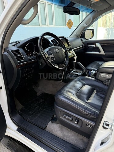 Toyota Land Cruiser 2012, 194,000 km - 4.6 l - Bakı