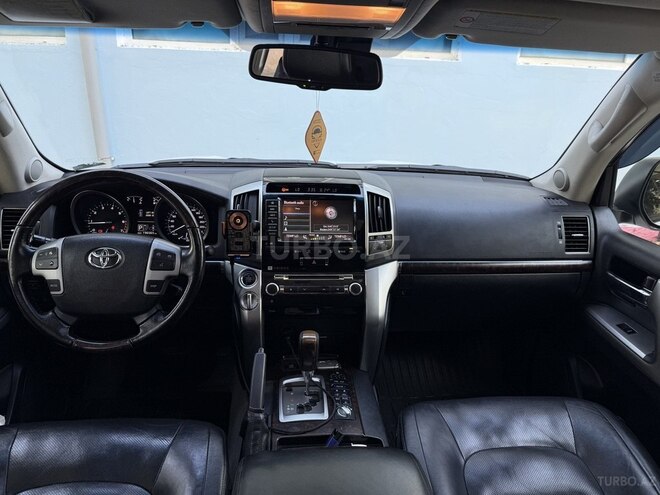 Toyota Land Cruiser 2012, 194,000 km - 4.6 l - Bakı