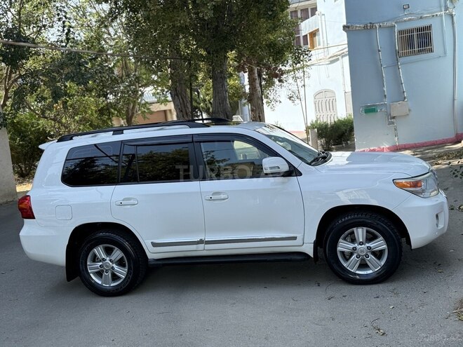 Toyota Land Cruiser 2012, 194,000 km - 4.6 l - Bakı