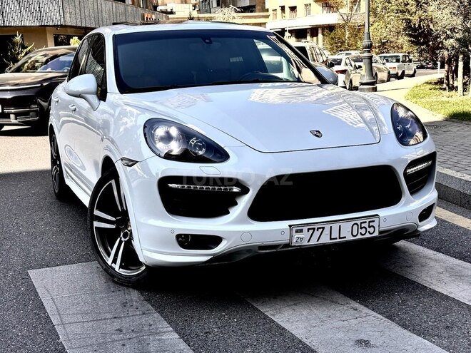 Porsche Cayenne GTS 2013, 127,000 km - 4.8 l - Bakı