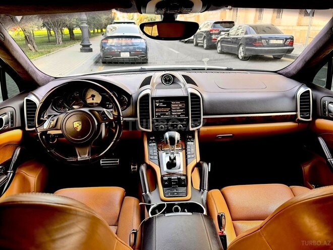 Porsche Cayenne GTS 2013, 127,000 km - 4.8 l - Bakı