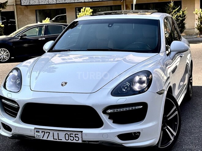 Porsche Cayenne GTS 2013, 127,000 km - 4.8 l - Bakı