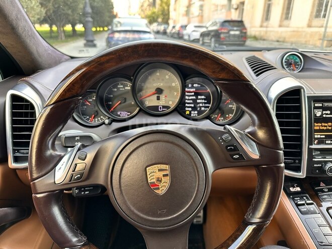 Porsche Cayenne GTS 2013, 127,000 km - 4.8 l - Bakı