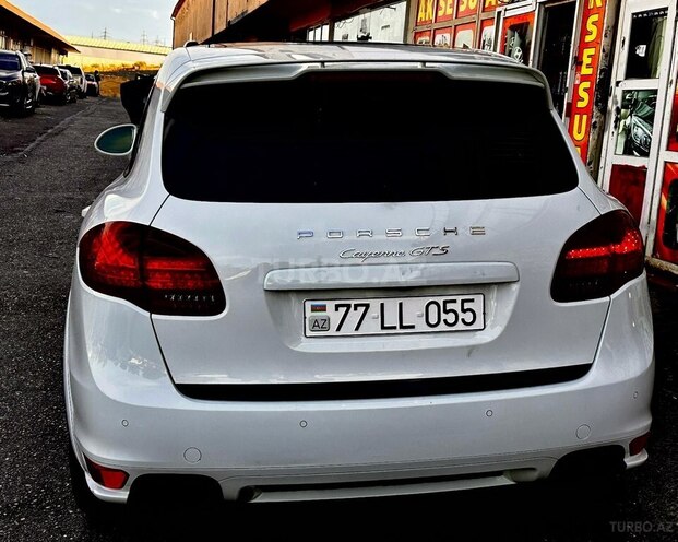 Porsche Cayenne GTS 2013, 127,000 km - 4.8 l - Bakı