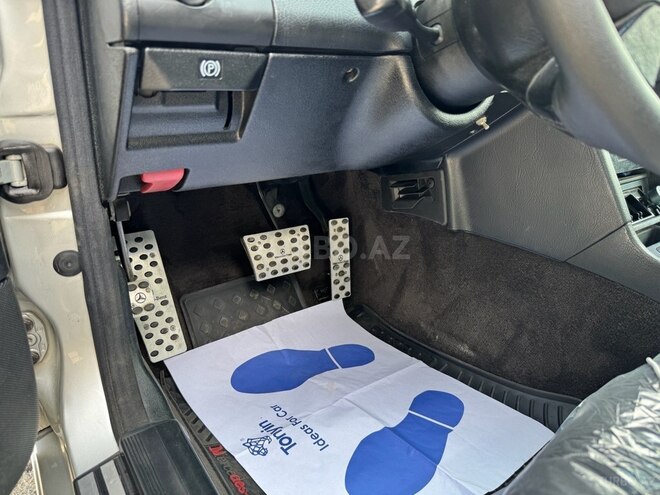 Mercedes C 240 1998, 239,000 km - 2.6 l - Ağcabədi