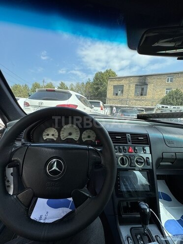 Mercedes C 240 1998, 239,000 km - 2.6 l - Ağcabədi
