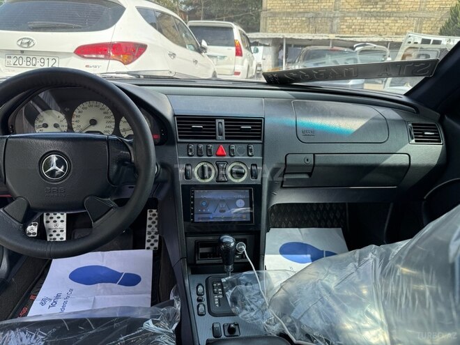 Mercedes C 240 1998, 239,000 km - 2.6 l - Ağcabədi