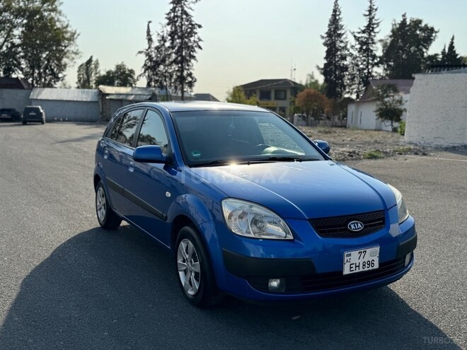 Kia Rio 2006, 207,000 km - 1.5 l - Göyçay