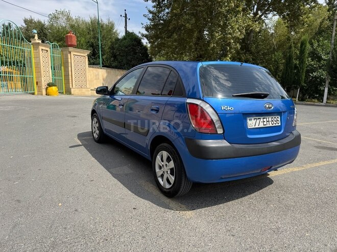 Kia Rio 2006, 207,000 km - 1.5 l - Göyçay