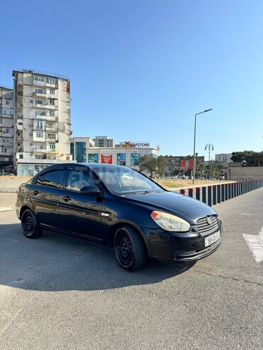 Hyundai Accent 2009, 280,000 km - 1.5 л - Bakı