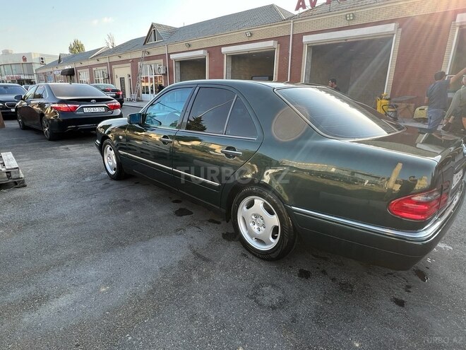 Mercedes E 230 1996, 407,000 km - 2.3 l - Bakı