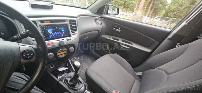 Kia Rio 2007, 330,000 km - 1.5 л - Qəbələ