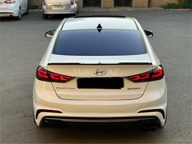 Hyundai Elantra 2018, 117,482 km - 1.6 l - Bakı