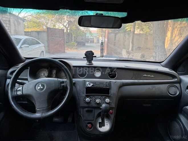 Mitsubishi Airtrek 2002, 261,000 km - 2.0 l - Bakı