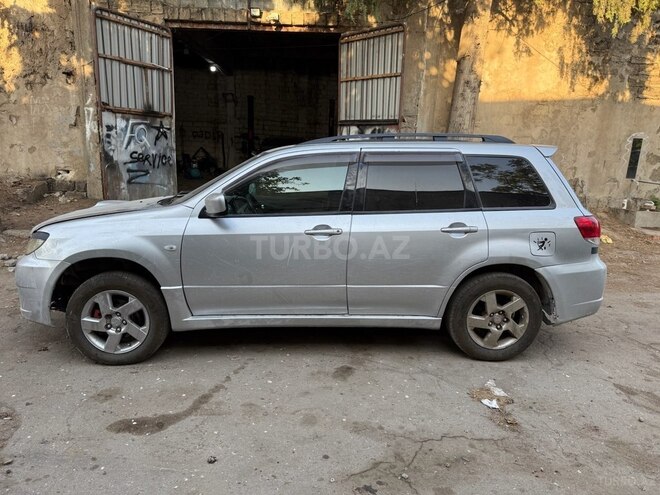 Mitsubishi Airtrek 2002, 261,000 km - 2.0 l - Bakı