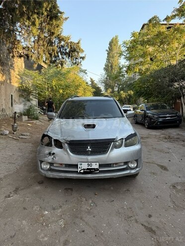 Mitsubishi Airtrek 2002, 261,000 km - 2.0 l - Bakı
