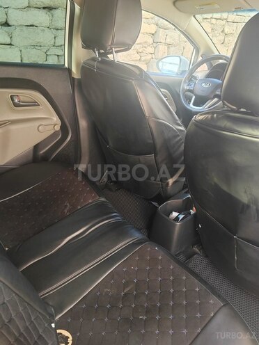 Kia Rio 2017, 228,527 km - 1.6 l - Bakı