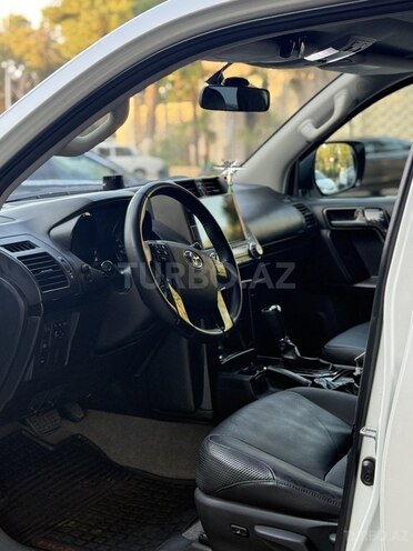 Toyota Land Cruiser Prado 2012, 270,000 km - 2.7 l - Bakı