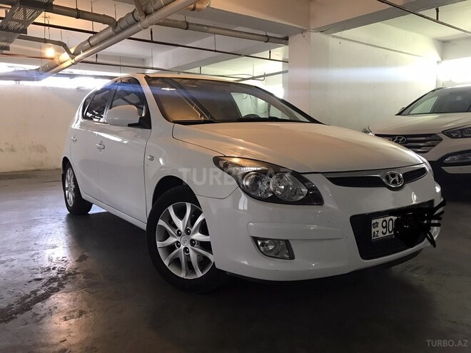 Hyundai i30 2009, 135,000 km - 1.6 л - Bakı