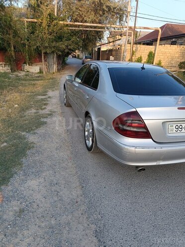 Mercedes E 270 2002, 467,770 km - 2.7 l - Bakı