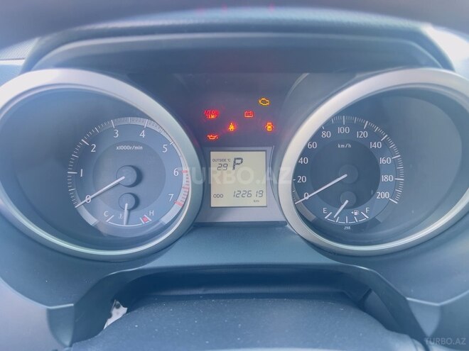 Toyota Land Cruiser Prado 2011, 122,000 km - 2.7 l - Bakı