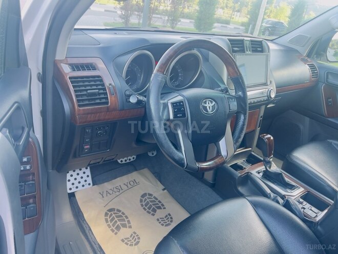 Toyota Land Cruiser Prado 2011, 122,000 km - 2.7 l - Bakı