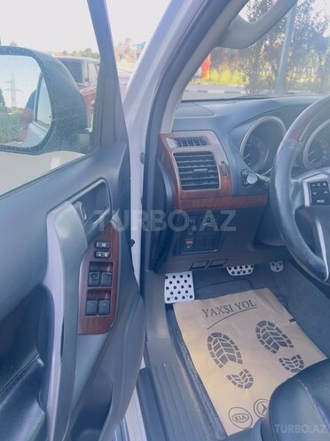 Toyota Land Cruiser Prado 2011, 122,000 km - 2.7 l - Bakı